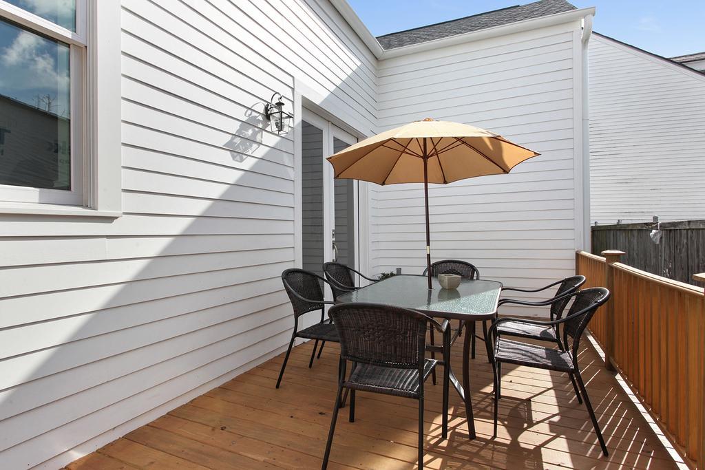 Charming Royal Queen Blocks From Fq! New Orleans Exterior photo